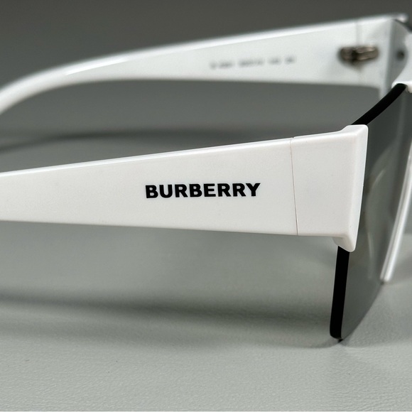 [SOLD] BURBERRY B 4291 3007/H 140 2N Rectangle Shield Sunglasses - Picture 5 of 11